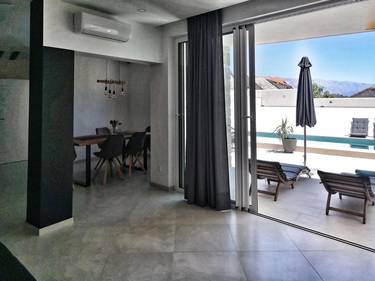 Villa Azzuro Selca  Экстерьер фото